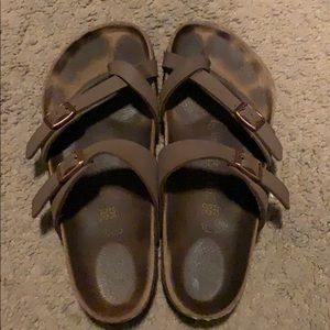 Birkenstock Mayari Size 38 (US 8)